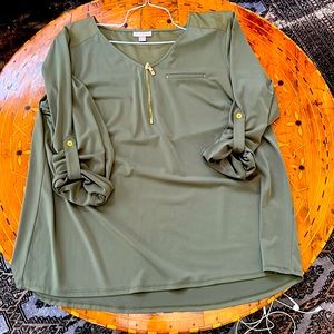 Roz and Ali Blouse